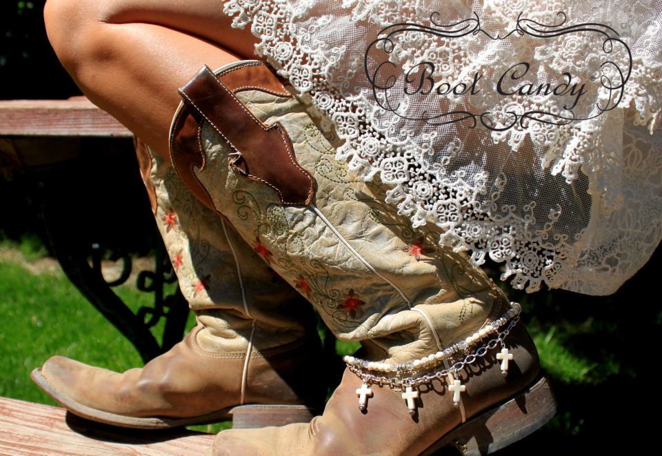 Boot Candy Naturals, White Crosses with Chain 608138 Boot Jewelry-Boot Bling-Boot Bracelet-Boot Accessories