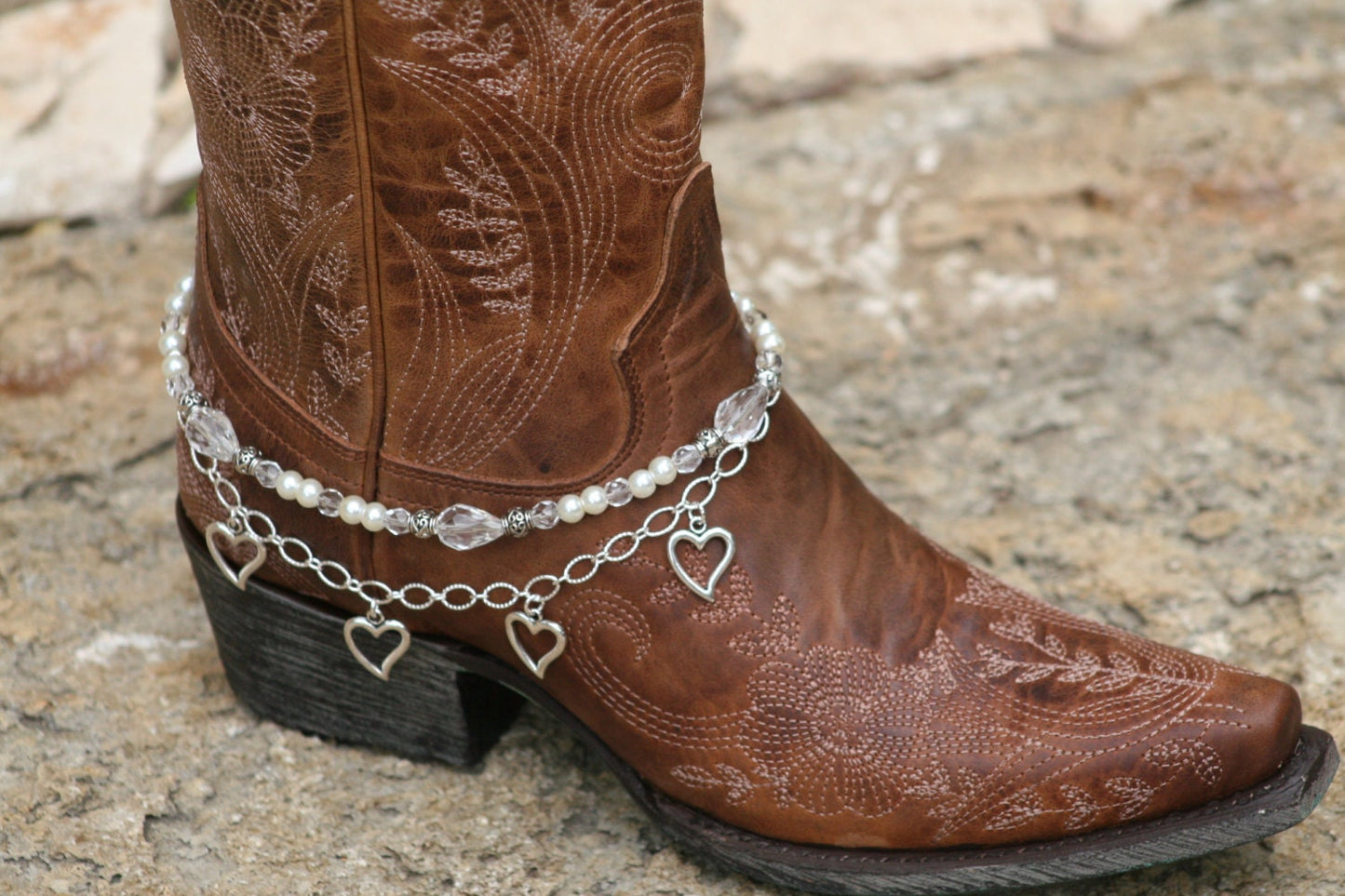 Boot Candy White Pearls with Hearts and Chain 608173 Boot Jewelry-Boot Bling-Boot Bracelet-Boot Accessories